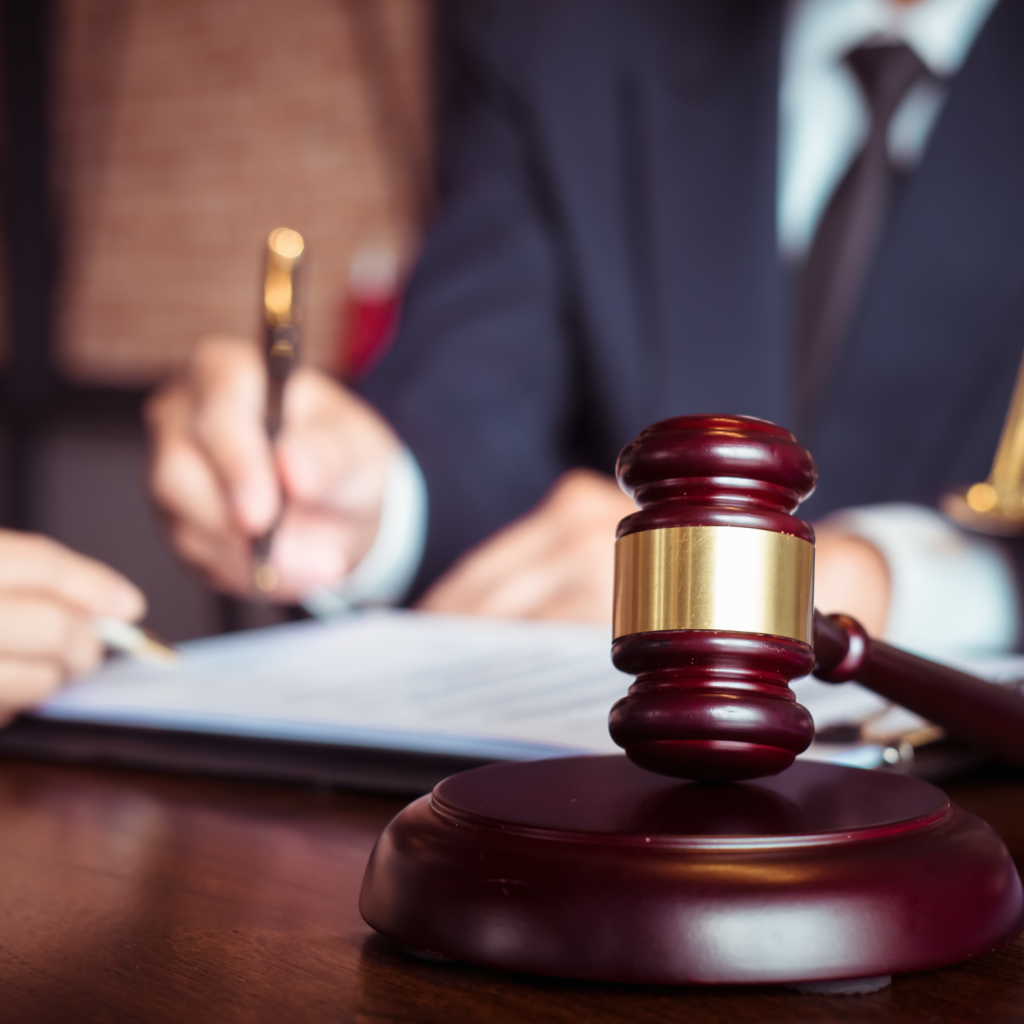 Contactar Abogados Alicante Rafael Garnero - porque elegirnos